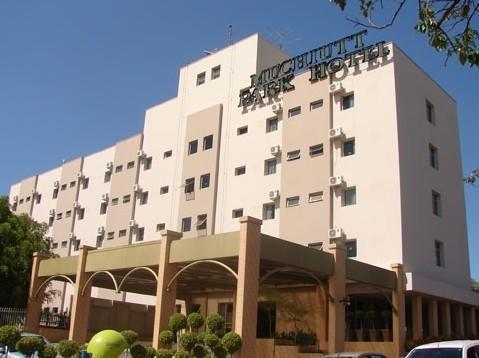 Muchiutt Park Hotel Presidente Prudente Buitenkant foto